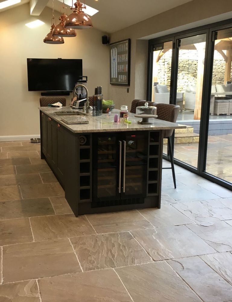 Picture for category TUDOR BRUSHED SANDSTONE