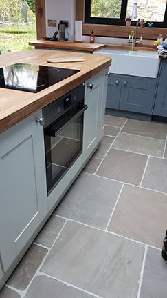 Picture for category TUDOR BRUSHED SANDSTONE