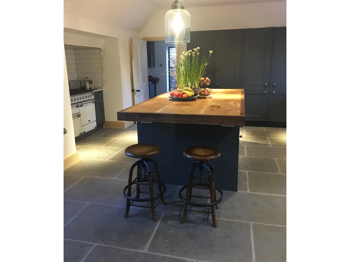 Picture for category TAJ GREY TUMBLED & BRUSHED LIMESTONE