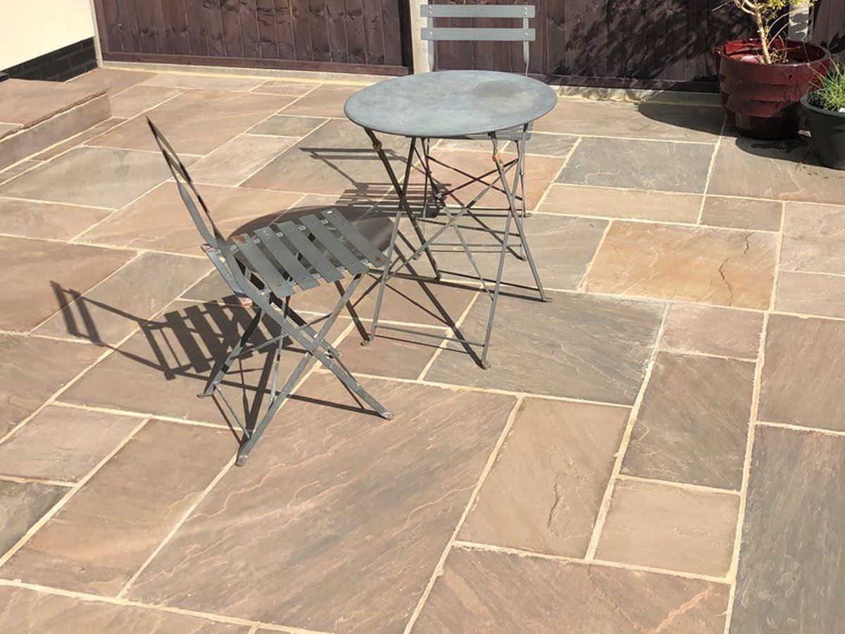Picture for category AUTUMN UMBER SANDSTONE PAVING