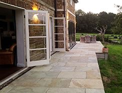Picture for category MANDALAY BUFF LIMESTONE PAVING