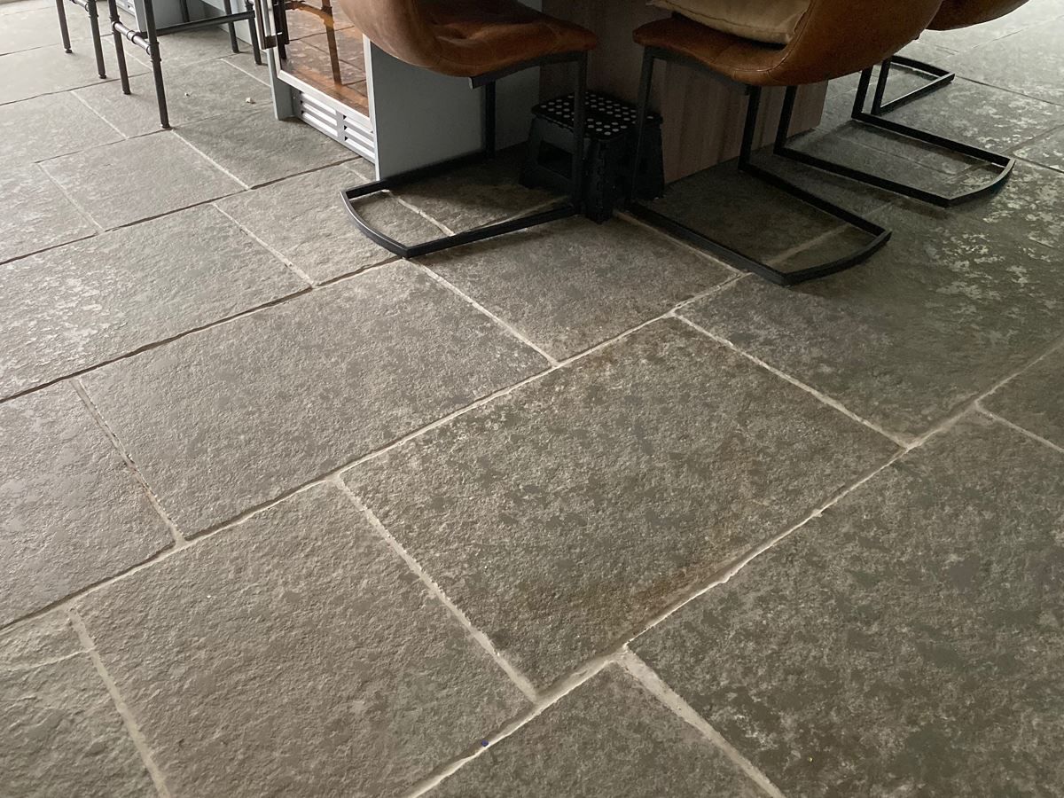 Picture for category RUTLAND GREY LIMESTONE