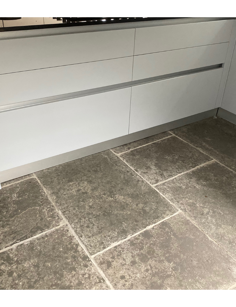 Picture for category RUTLAND GREY LIMESTONE