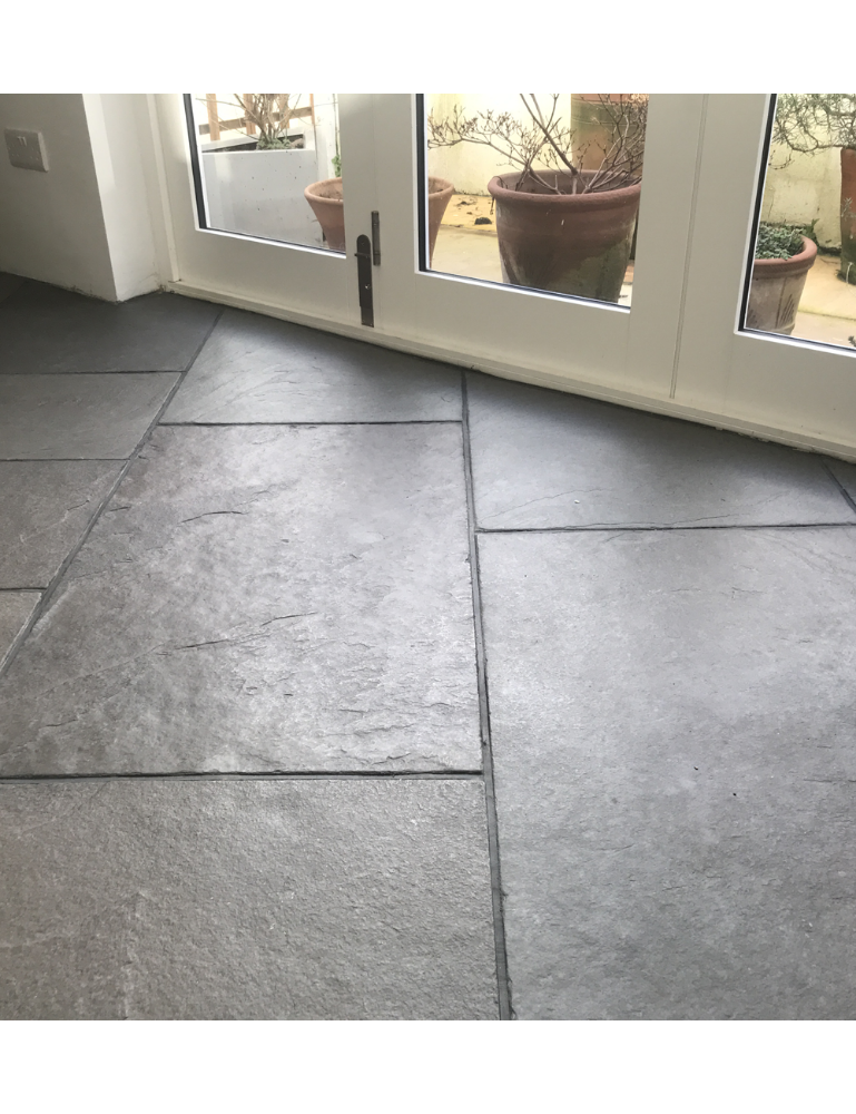 Picture for category STAMFORD TUMBLED LIMESTONE