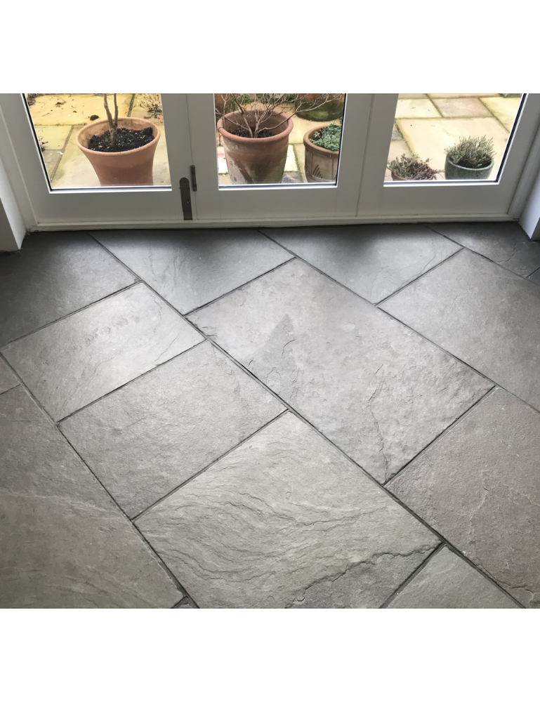 Picture for category STAMFORD TUMBLED LIMESTONE