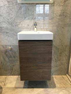 Picture for category BIANCO CARRARA POLISHED MARBLE