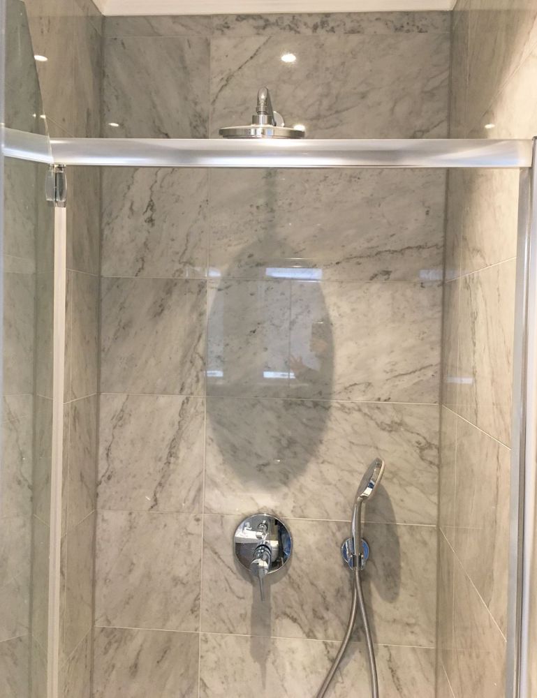 Picture for category BIANCO CARRARA POLISHED MARBLE