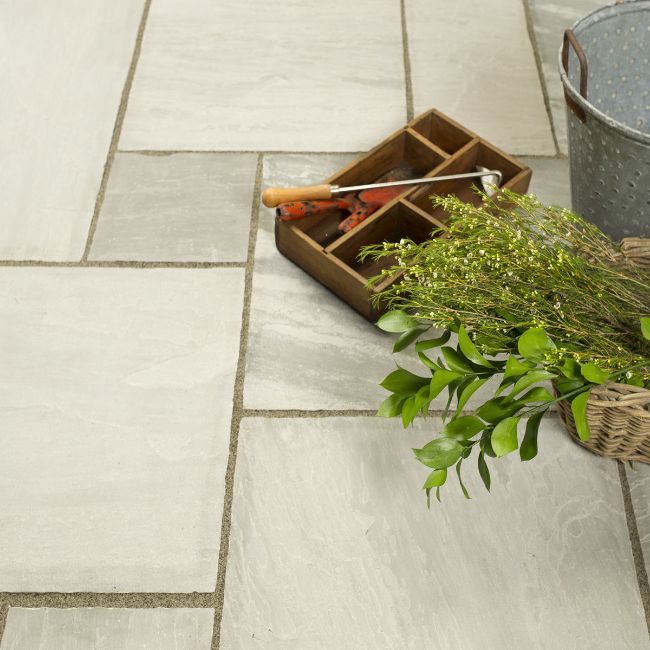 Picture of Classic Silver Grey Sandstone 18.8 sqm Calibrated Paving Slab Pack