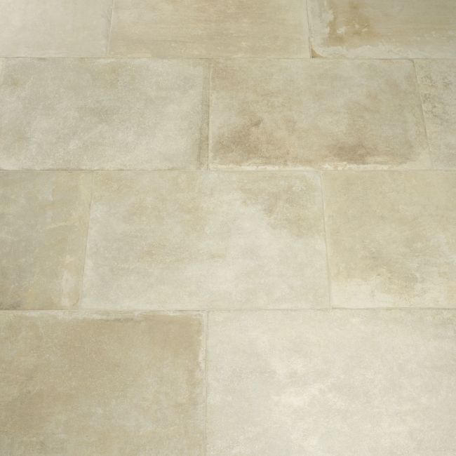 Picture of Troyes Avorio Antique Effect Porcelain 906x604mm - 14.2 SQM Job Lot