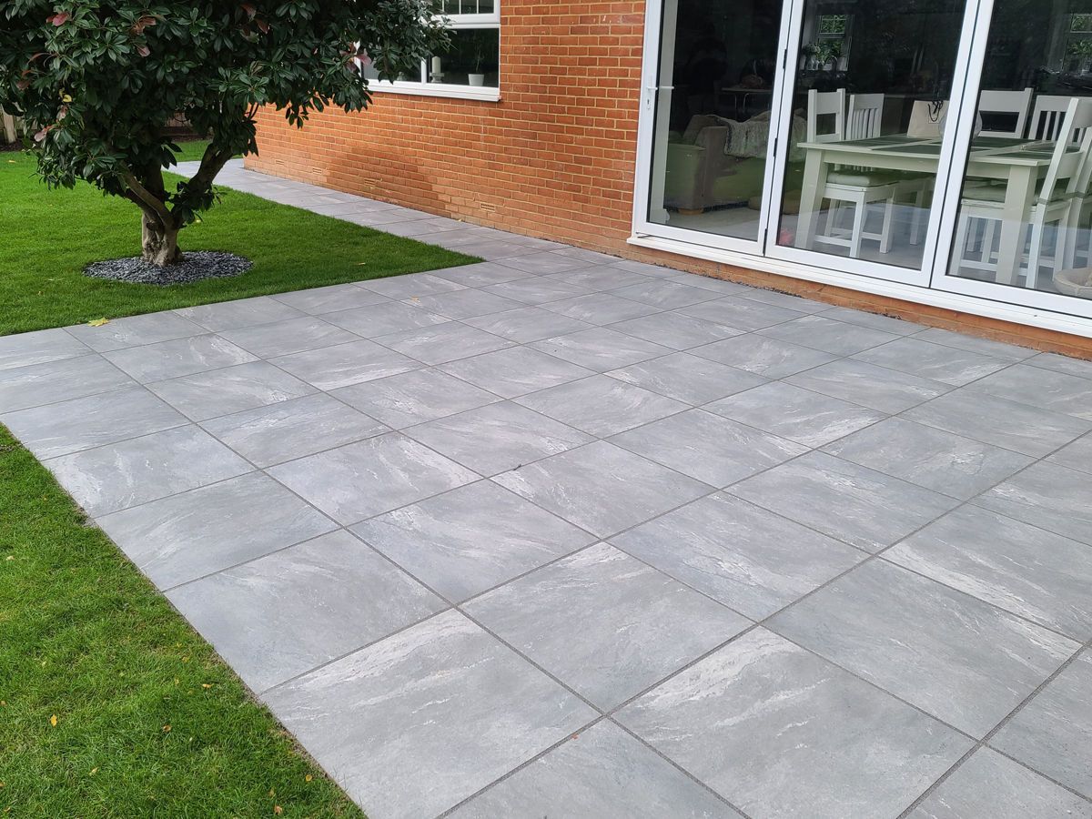 Picture for category YOSEMITE GREY PORCELAIN PAVING