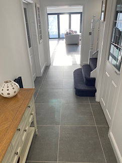 Picture for category URBAHN MEDIO CONCRETE-EFFECT PORCELAIN