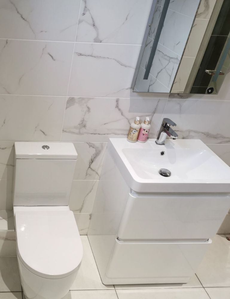 Picture for category BIANCO NATURALE PORCELAIN