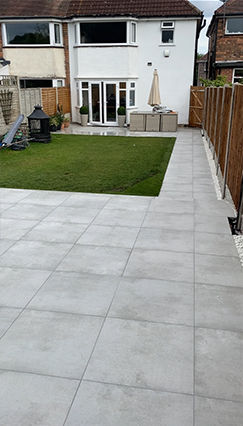 Picture for category EATON GRIS PORCELAIN PAVING