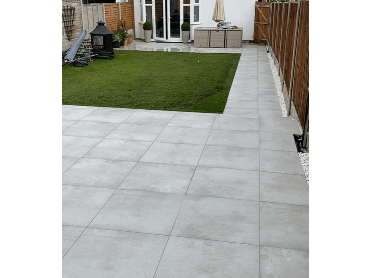 Picture for category EATON GRIS PORCELAIN PAVING