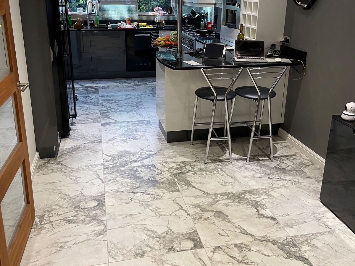 Picture for category MARMO VENATINO POLISHED PORCELAIN