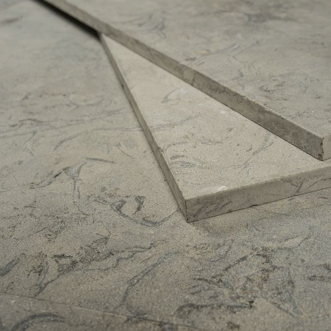 Picture of Denholm Limestone Seasoned Finish 600xFLx15mm - 15.5 SQM Job Lot