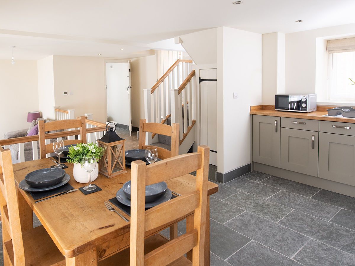 Picture for category CAMDEN GREY LIMESTONE