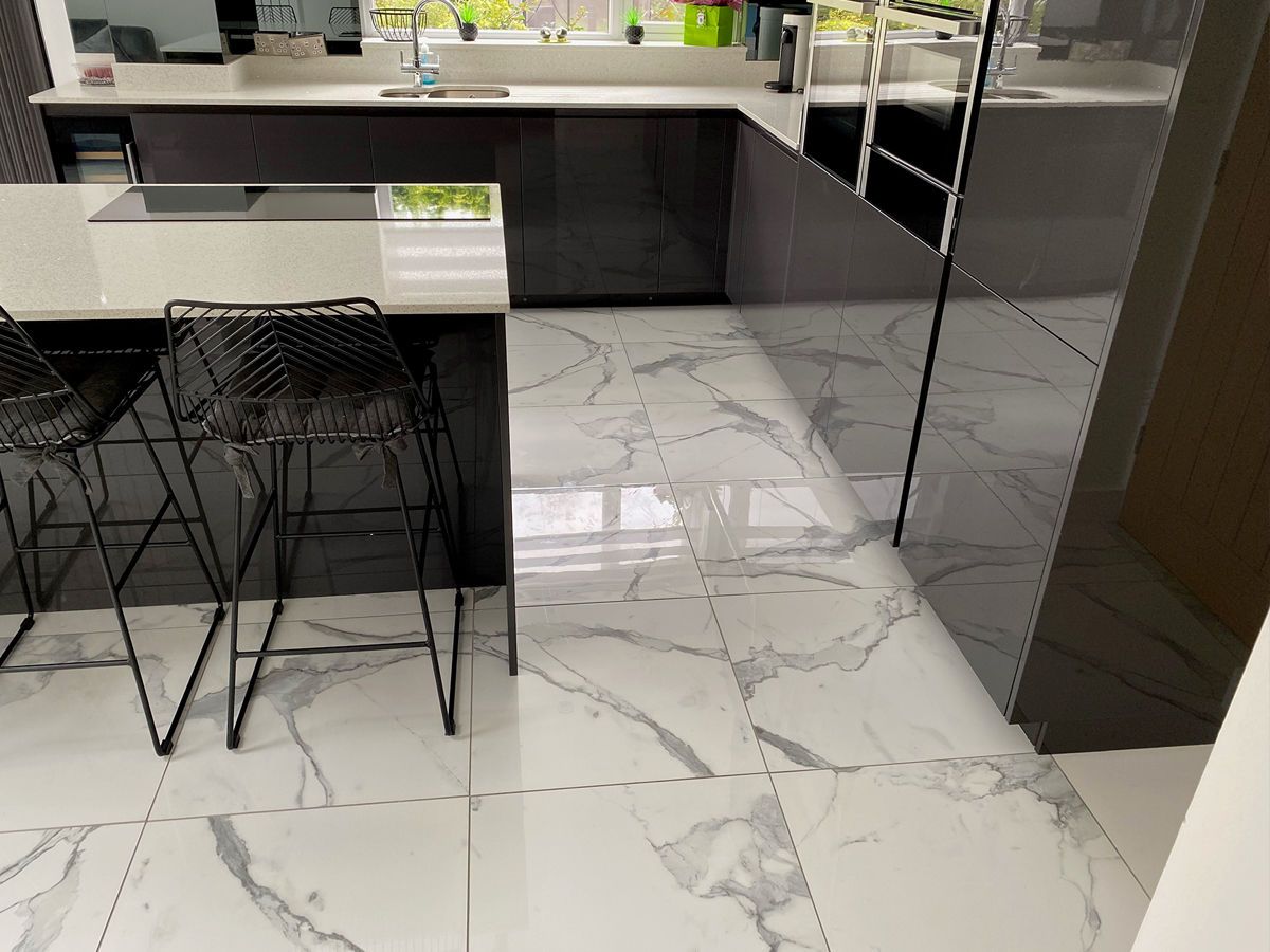 Picture for category STATUARIO AVENZA PORCELAIN
