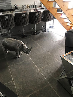 Picture for category RUTLAND GREY TUMBLED LIMESTONE