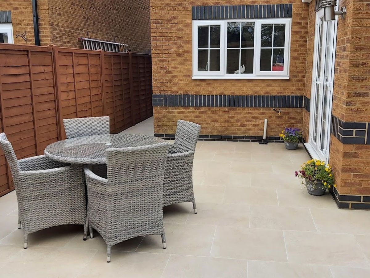 Picture for category MARTELLO BEIGE PORCELAIN PAVING