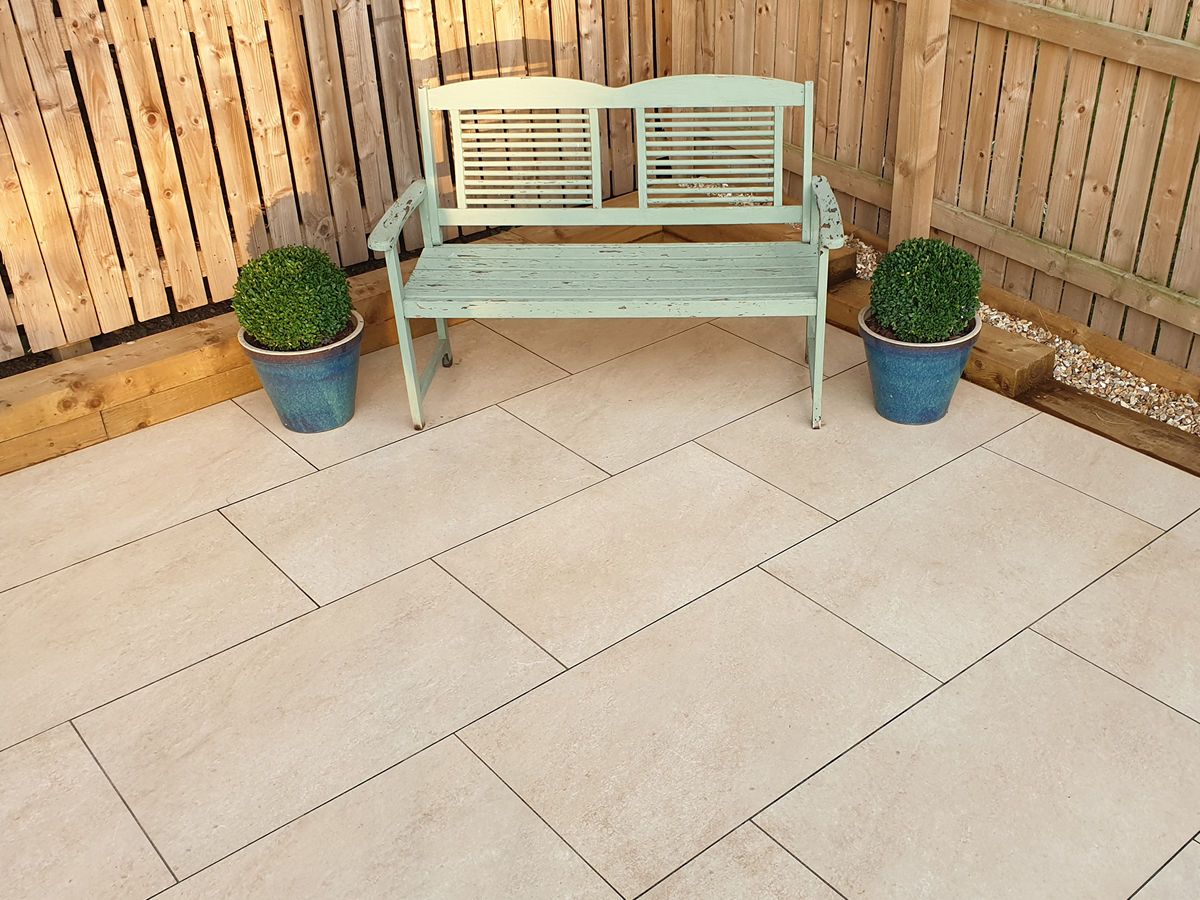 Picture for category MARTELLO BEIGE PORCELAIN PAVING
