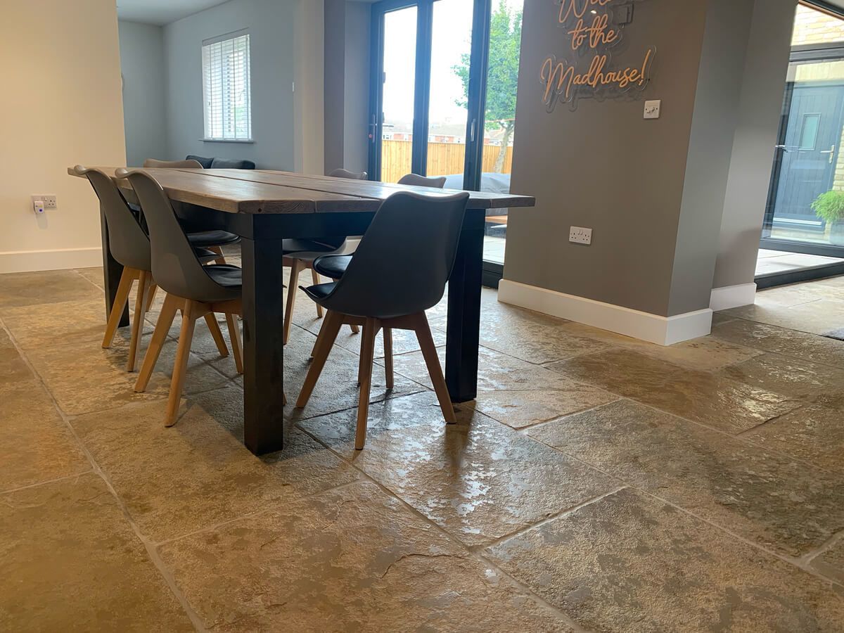 Picture for category SOMERSET TUMBLED & BRUSHED LIMESTONE