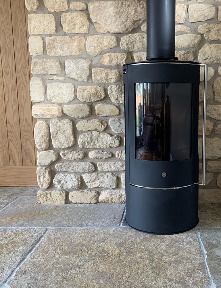 Picture for category SOMERSET TUMBLED & BRUSHED LIMESTONE