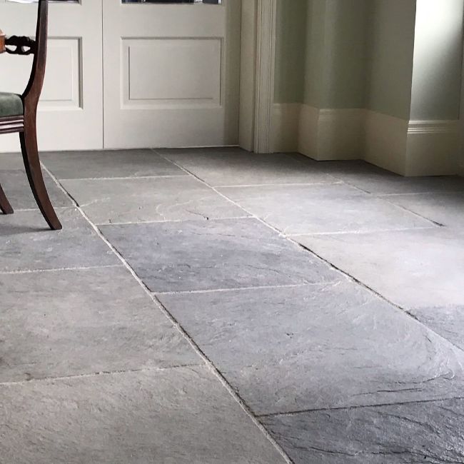 Picture of Stamford Limestone Tiles - Tumbled