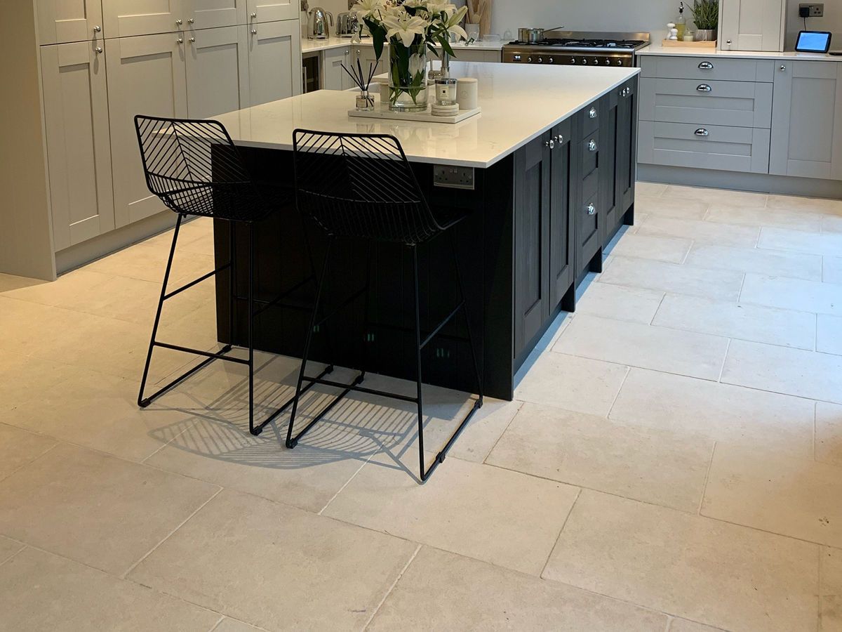 Picture for category MENTON TUMBLED & BRUSHED LIMESTONE
