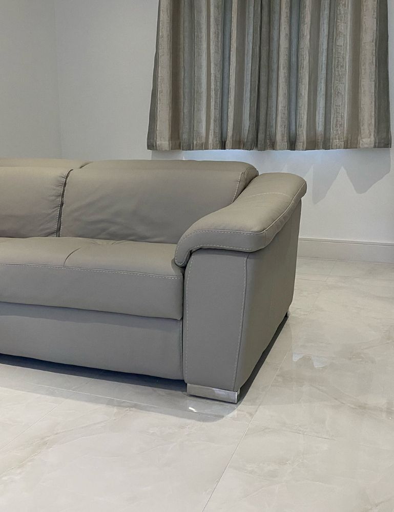Picture for category ONYX PEARL POLISHED PORCELAIN