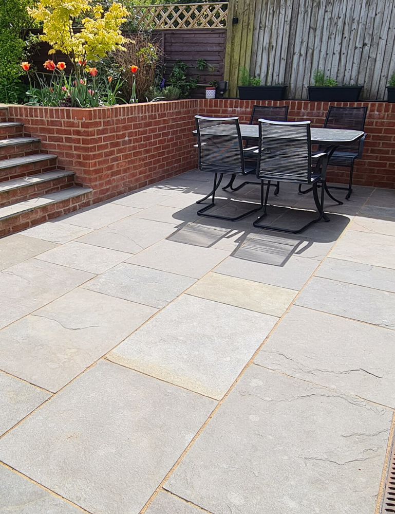 Picture for category STAMFORD TUMBLED LIMESTONE