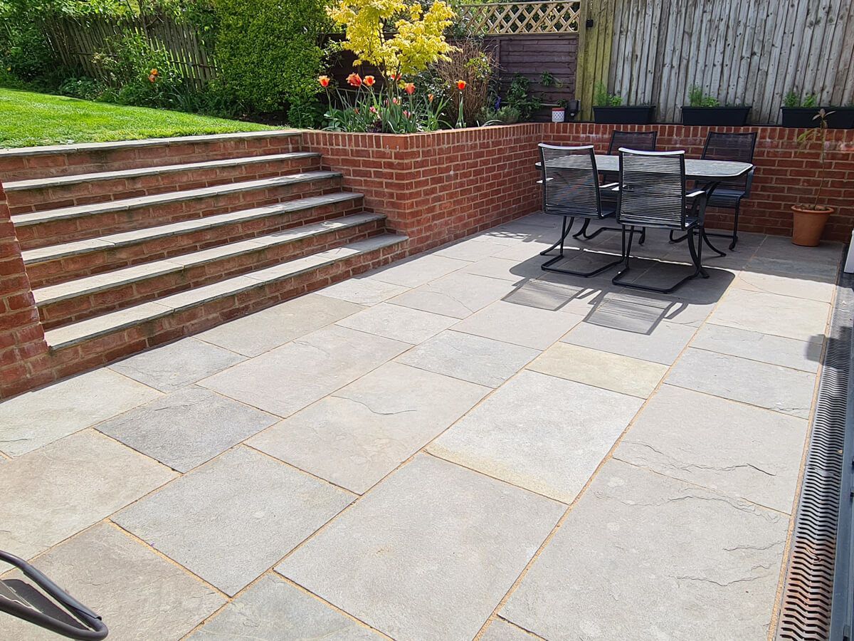 Picture for category STAMFORD TUMBLED LIMESTONE