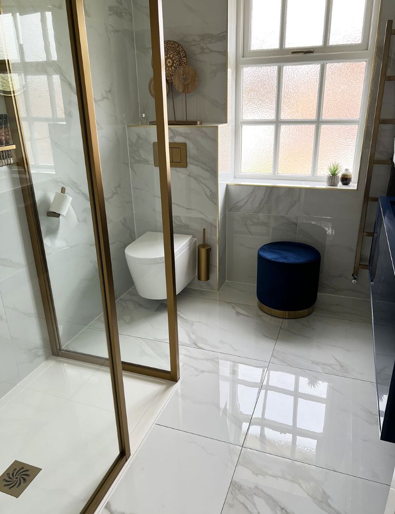 Picture for category TIMELESS WHITE CARRARA POLISHED PORCELAIN