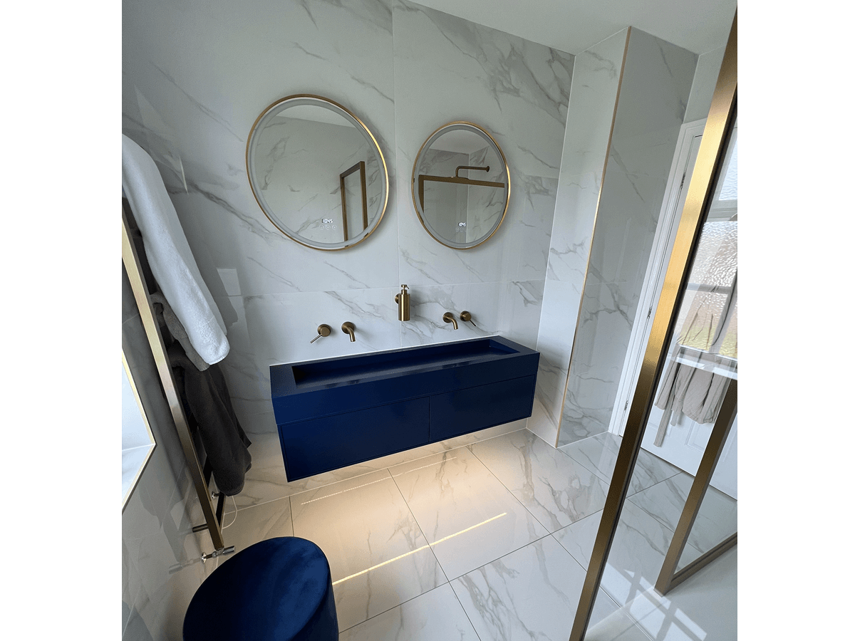 Picture for category TIMELESS WHITE CARRARA POLISHED PORCELAIN