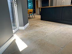 Picture for category SOMERSET TUMBLED & BRUSHED LIMESTONE