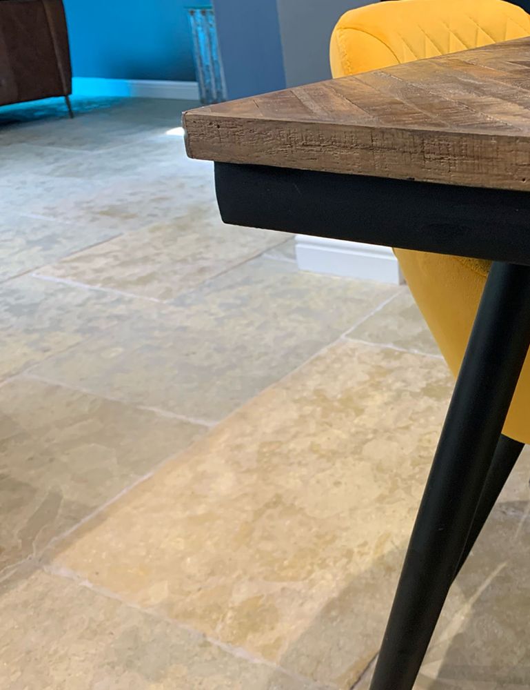 Picture for category SOMERSET TUMBLED & BRUSHED LIMESTONE