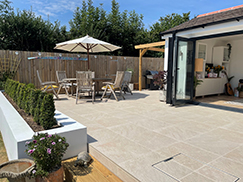 Picture for category LAKESTONE BEIGE PORCELAIN PAVING