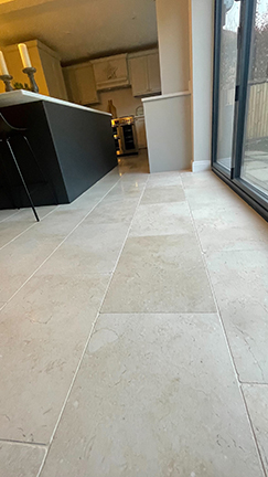 Picture for category AVALON TUMBLED LIMESTONE