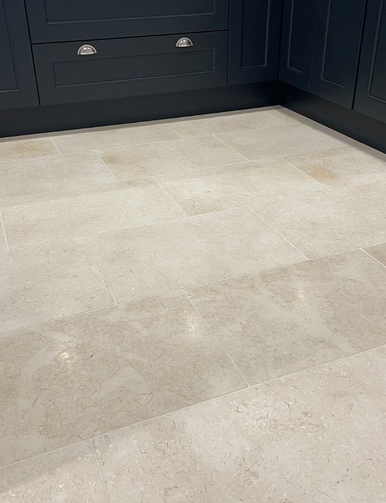 Picture for category AVALON TUMBLED LIMESTONE