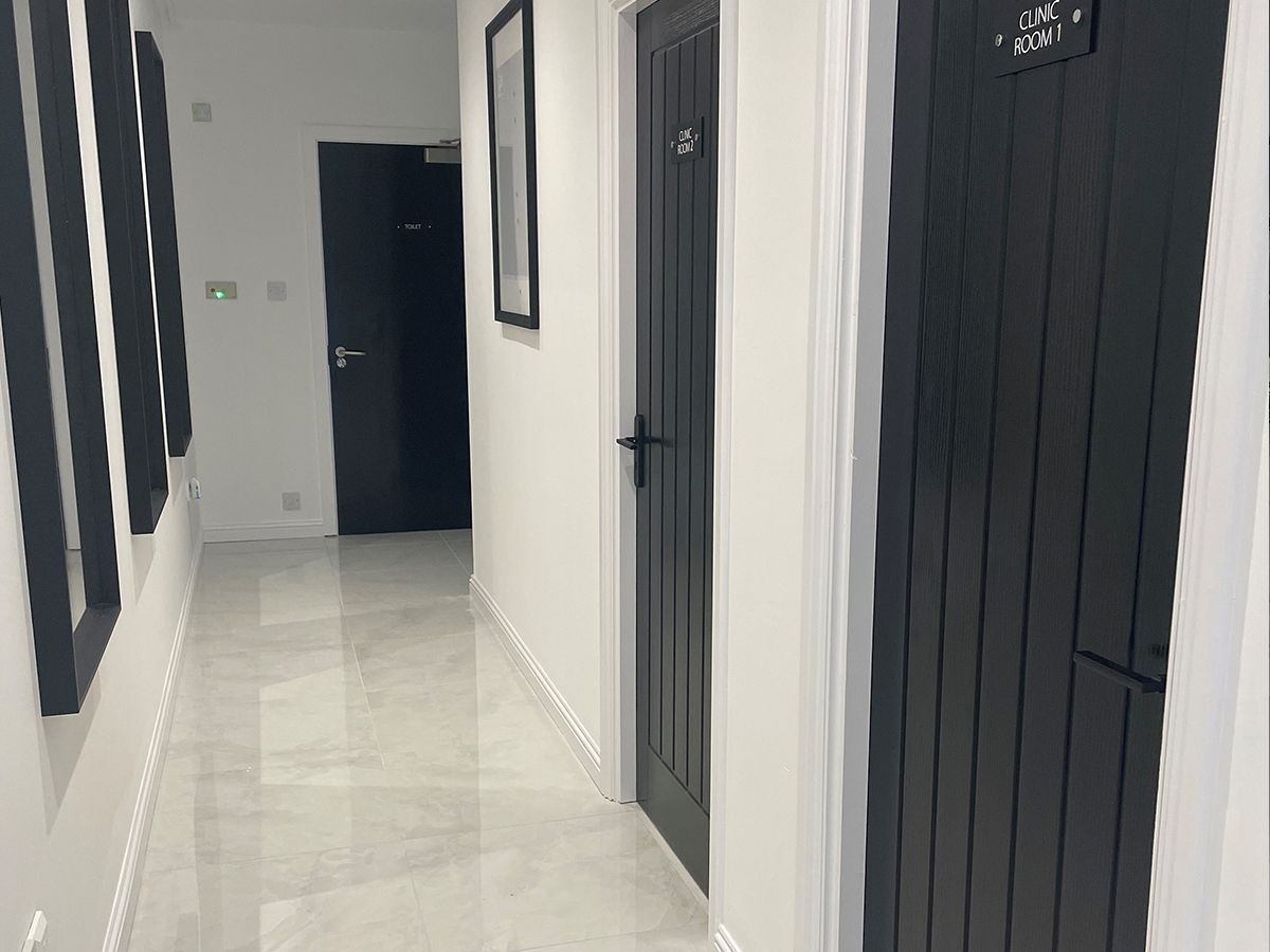 Picture for category ONYX PEARL POLISHED PORCELAIN