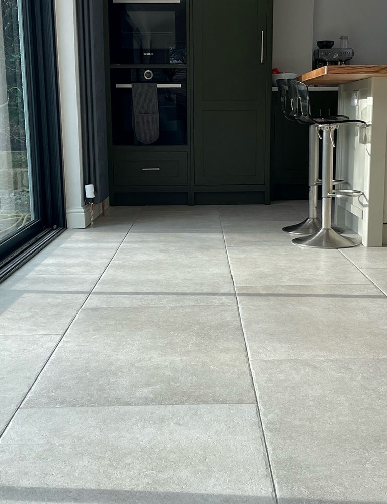 Picture for category CHARTERHOUSE BIANCO ANTIQUE EFFECT PORCELAIN