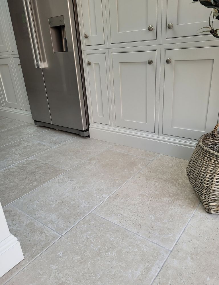Picture for category TRAVERTINO GRIGIO ANTIQUE EFFECT PORCELAIN