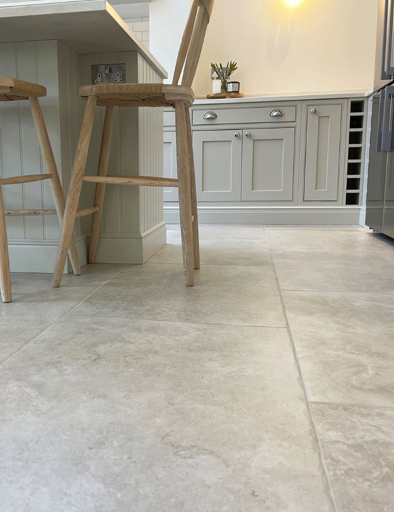 Picture for category CHARTERHOUSE BIANCO ANTIQUE EFFECT PORCELAIN