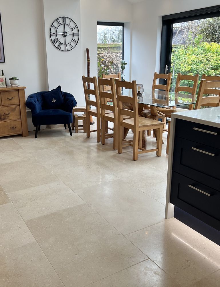 Picture for category AVALON TUMBLED LIMESTONE