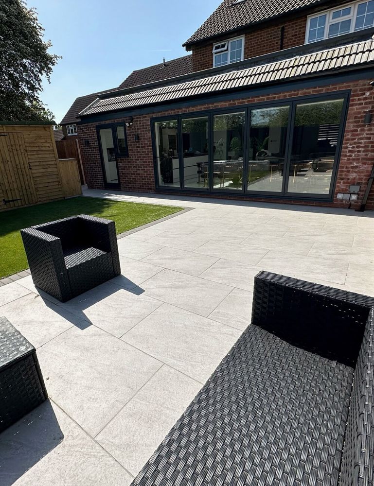 Picture for category LAGOS GREY PORCELAIN PAVING
