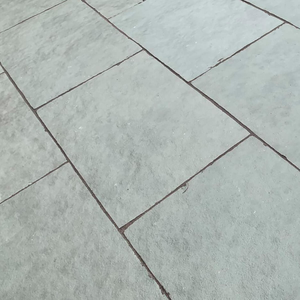 Picture of Paris Grey Limestone Calibrated Paving Slabs Picture of Paris Grey Limestone Calibrated Paving Slabs