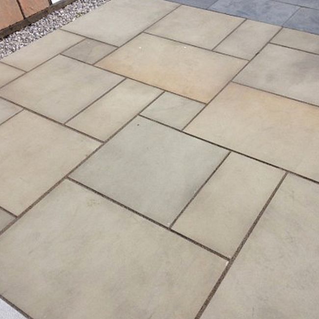 Classic Raj Imperial Honed Sandstone Paving Pack StoneSuperstore