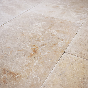 Picture of Dijon Blend Tumbled Limestone