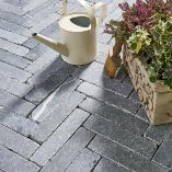 Picture of Ludlow Heritage Limestone Cobbles