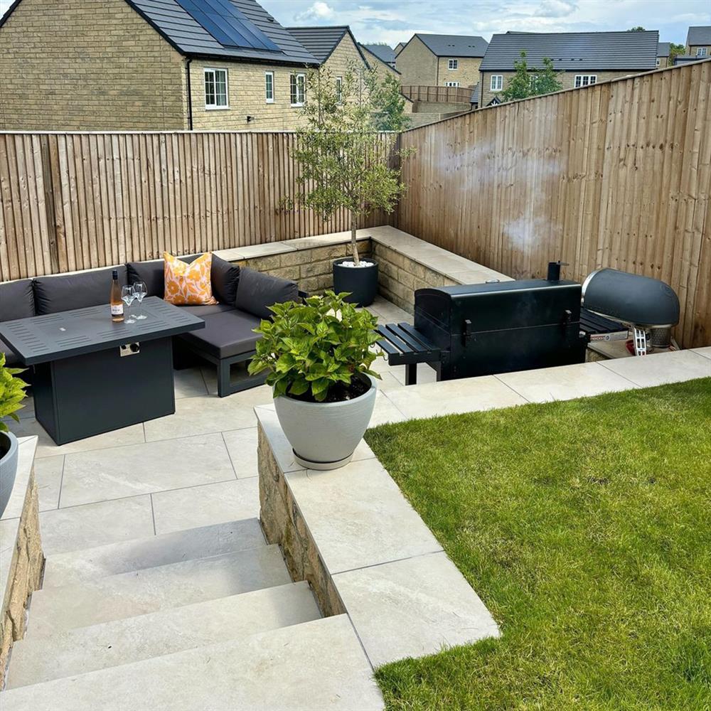 Landstone%20White Copy 1